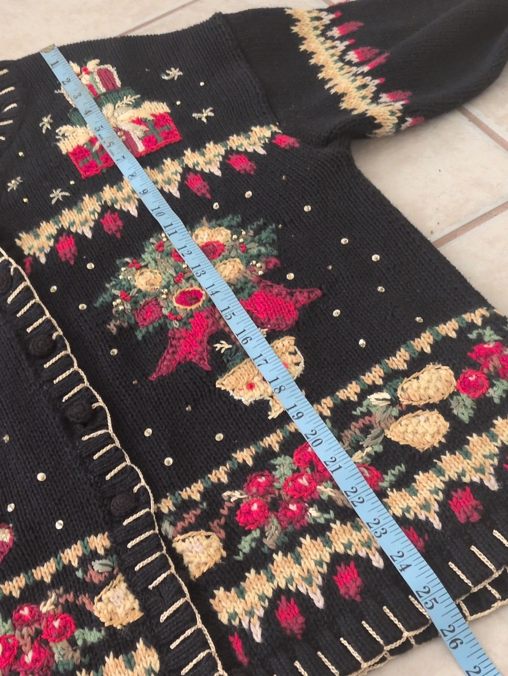 Vintage Tiara International Black & Gold Christmas Cardigan Size Large - Picture 4 of 7